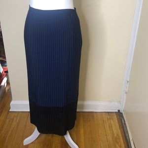 IRIS & INK BLACK/BLUE PLEATED SKIRT